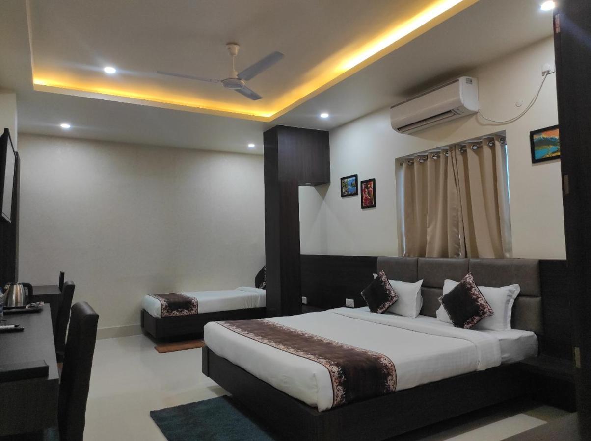 Hotel Paradise - Biswanath Chariali Bishnath Exterior foto