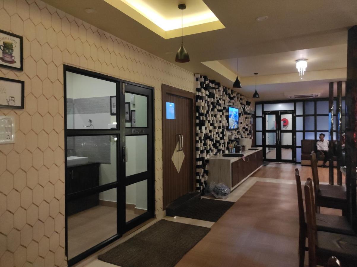 Hotel Paradise - Biswanath Chariali Bishnath Exterior foto